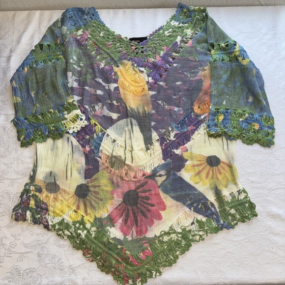 Rain Tops - RAIN Crochet Multi-colored Tunic Top Size Medium Bohemian, Comfortable‎